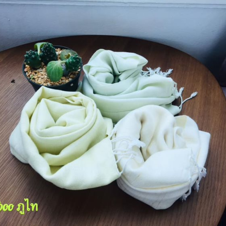ผ้าพันคอทอมือย้อมสีธรรมชาติ (2)